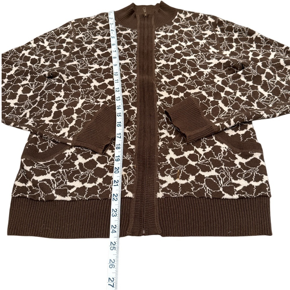 Title nine Brown Floral print Full Zip Mock Neck Sweater with Pockets - Picture 2 of 7
